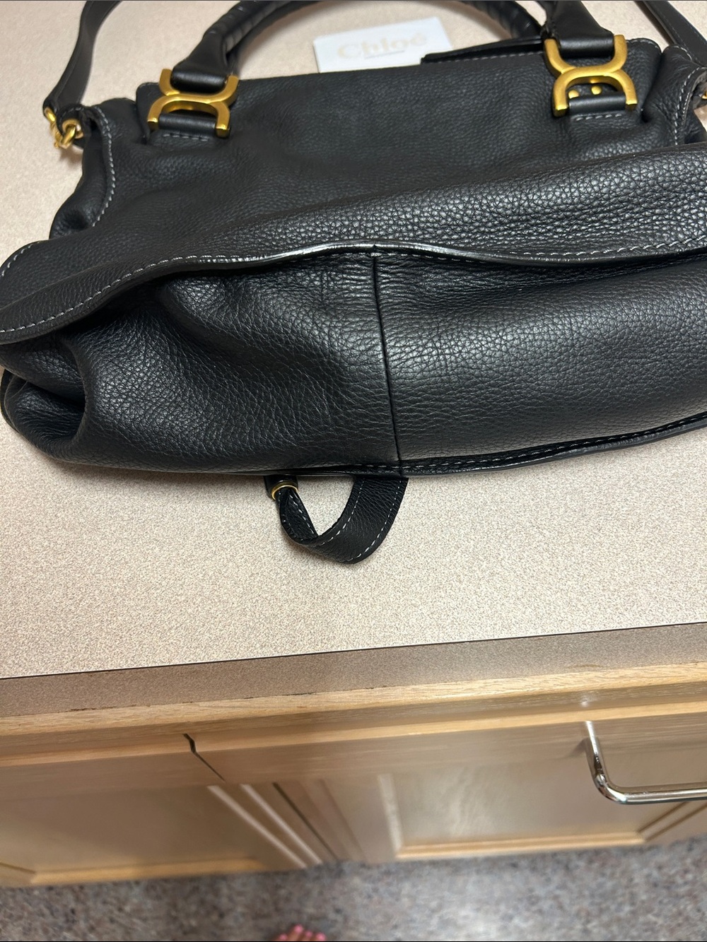Chloé Black Leather Shoulder Bag with Gold Hardware - Picture 3 of 13